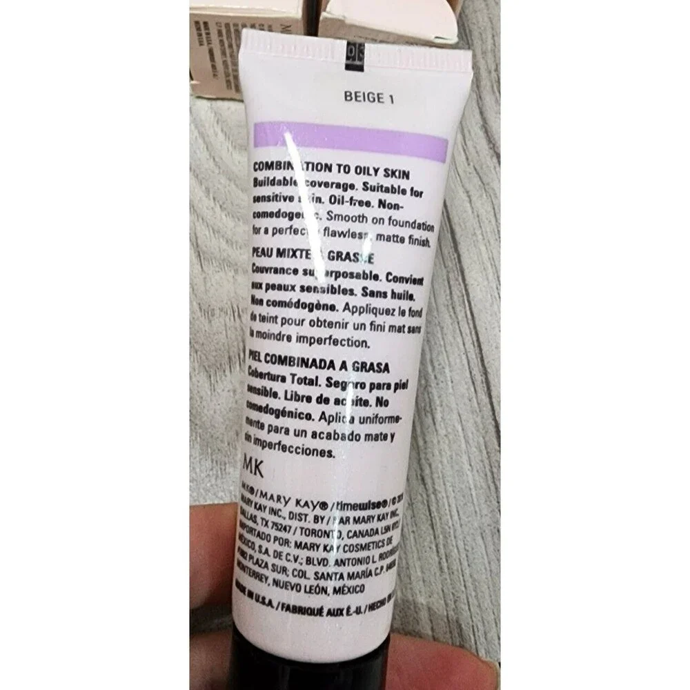 Mary Kay Matte Wear Foundation Beige 1 #038757 Combo / Oily Set of 2
